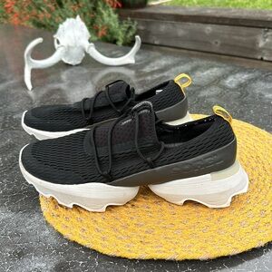 Pep in your step with Sorel sz 10